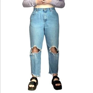 Super High Waisted Destressed Light Wash Jeans